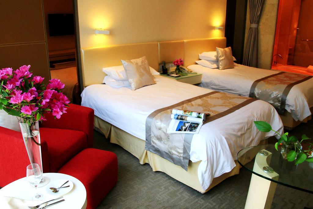 International Conference Hotel Of Nanjing Нанкін Номер фото
