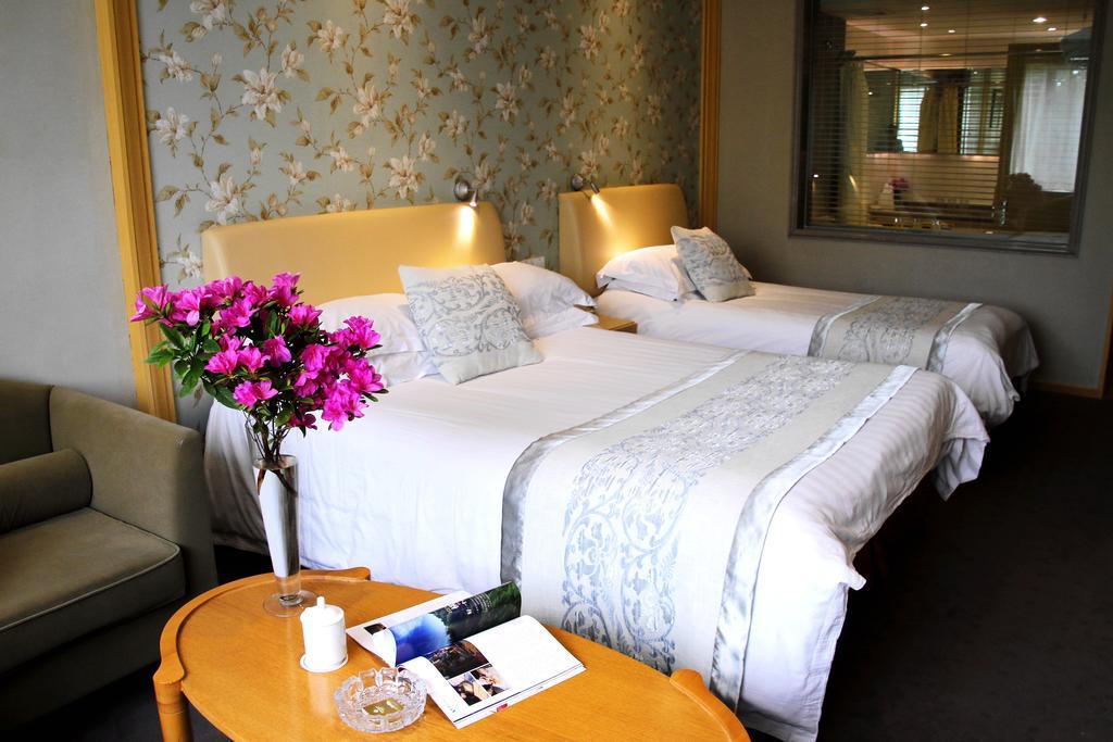 International Conference Hotel Of Nanjing Нанкін Номер фото