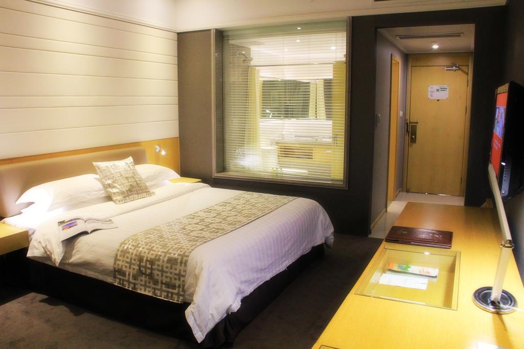 International Conference Hotel Of Nanjing Нанкін Номер фото
